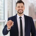 5 Common Mistakes People Make When Choosing Real Estate Agents in Gurgaon