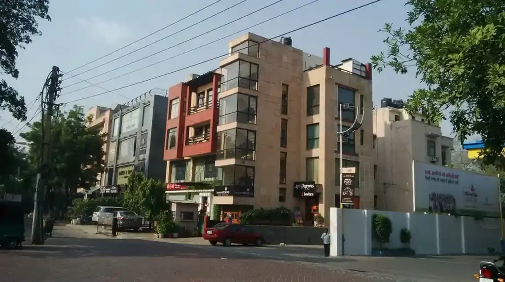 Defence colony Posh Areas in South Delhi 
