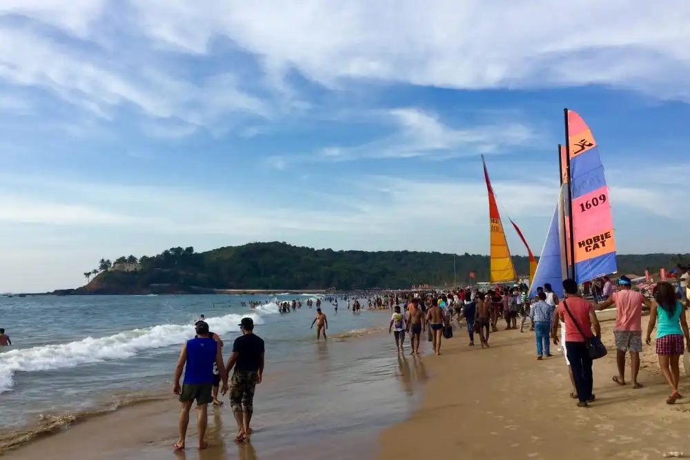 Calangute Beach (6)-optimized Calangute goa beach view