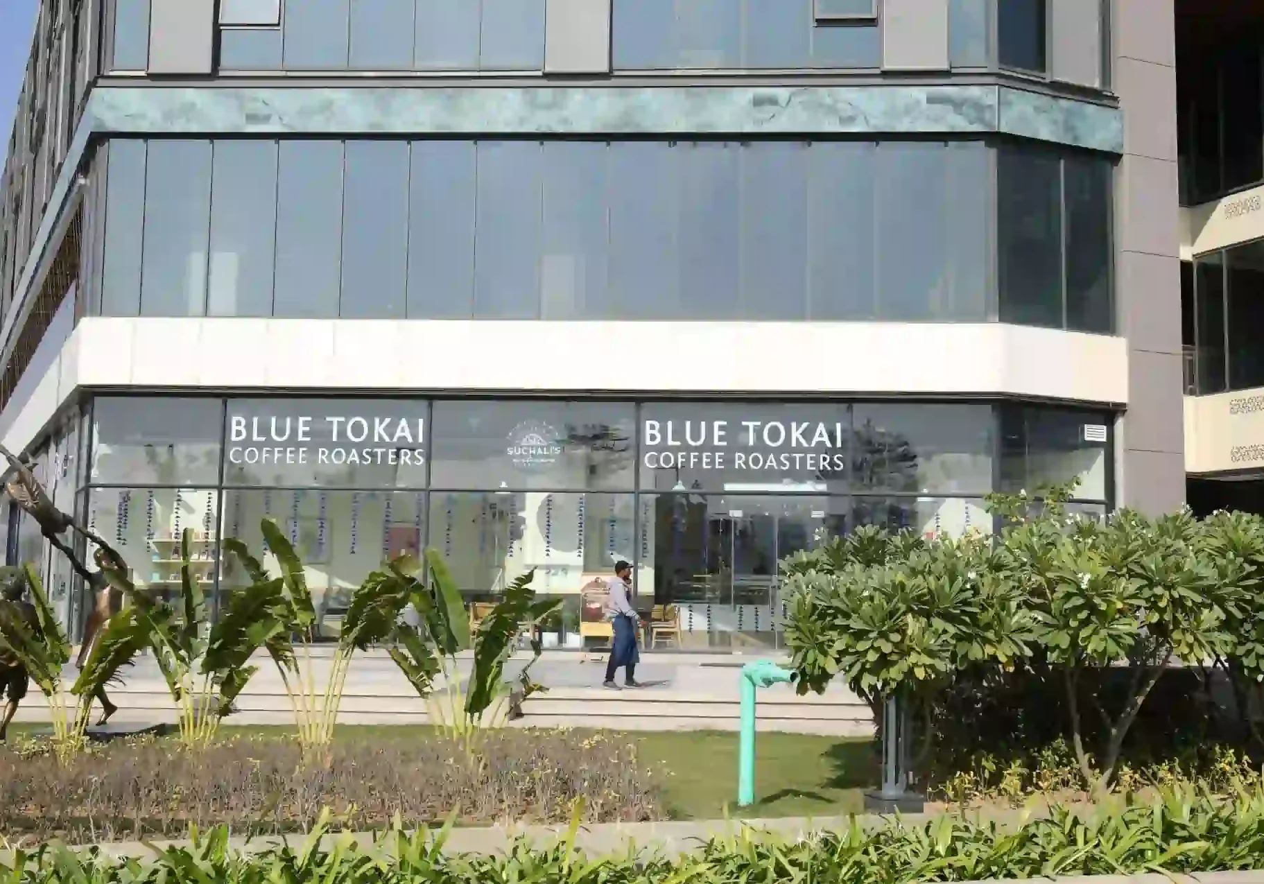 AIPL Joy Central commercial project with lifestyle amenities